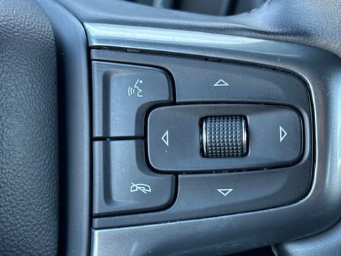 Used 2024 Chevrolet Suburban LT AWD/4WD image 40