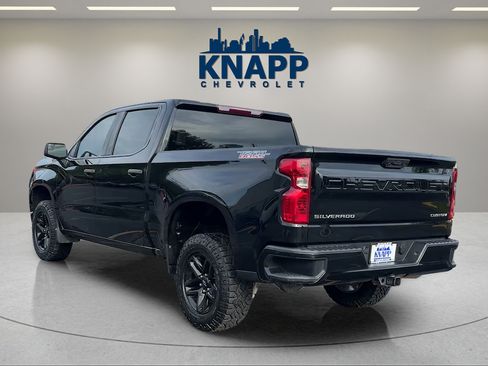 Used 2022 Chevrolet Silverado 1500 Custom Trail Boss AWD/4WD image 3