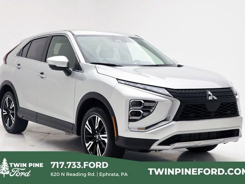 Used 2025 Mitsubishi Eclipse Cross SE image 1