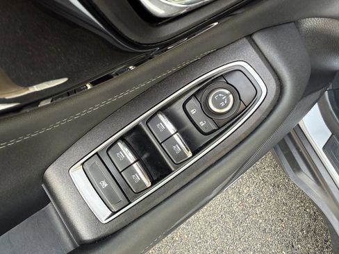 Certified 2023 Subaru Outback Limited XT image 13