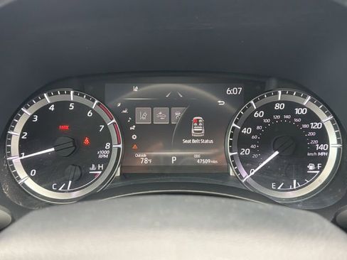 Used 2023 Toyota Highlander XLE FWD image 24