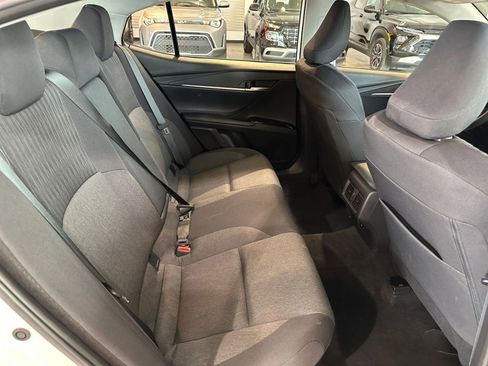 Used 2025 Toyota Camry LE image 37