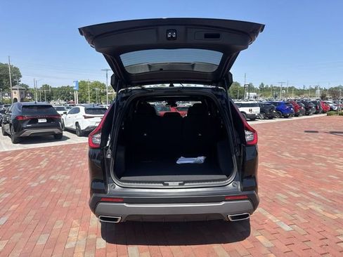 Certified 2025 Honda CR-V Sport image 29