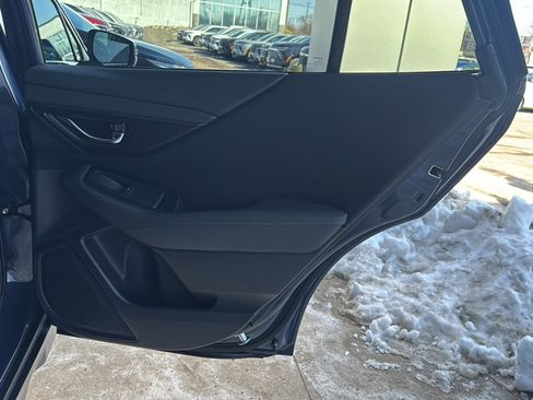 Used 2025 Subaru Outback Premium w/ Popular Package #1A image 22