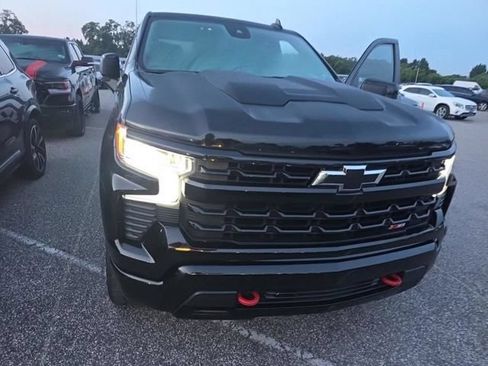 Used 2024 Chevrolet Silverado 1500 LT Trail Boss AWD/4WD image 5