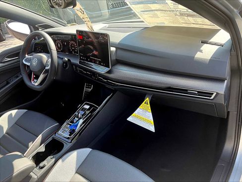 New 2025 Volkswagen GTI SE image 10