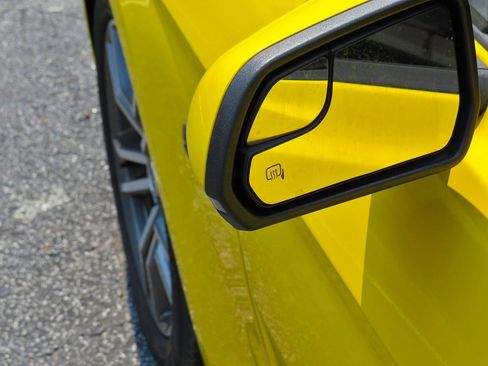 Used 2018 Ford Mustang GT Premium RWD image 14