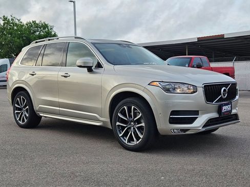 Used 2016 Volvo XC90 T6 Momentum AWD/4WD image 3