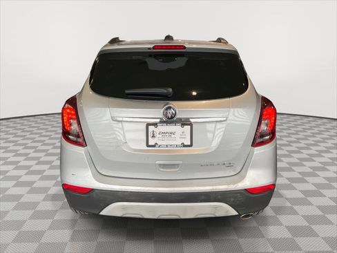 Used 2022 Buick Encore Preferred w/ Safety Package image 5