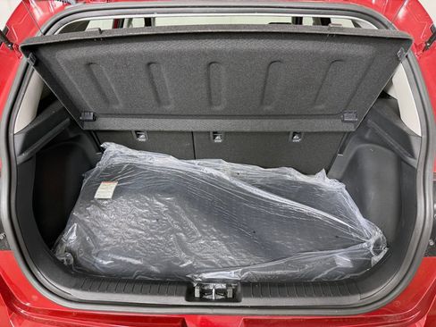 Certified 2025 Hyundai Venue Limited FWD image 15