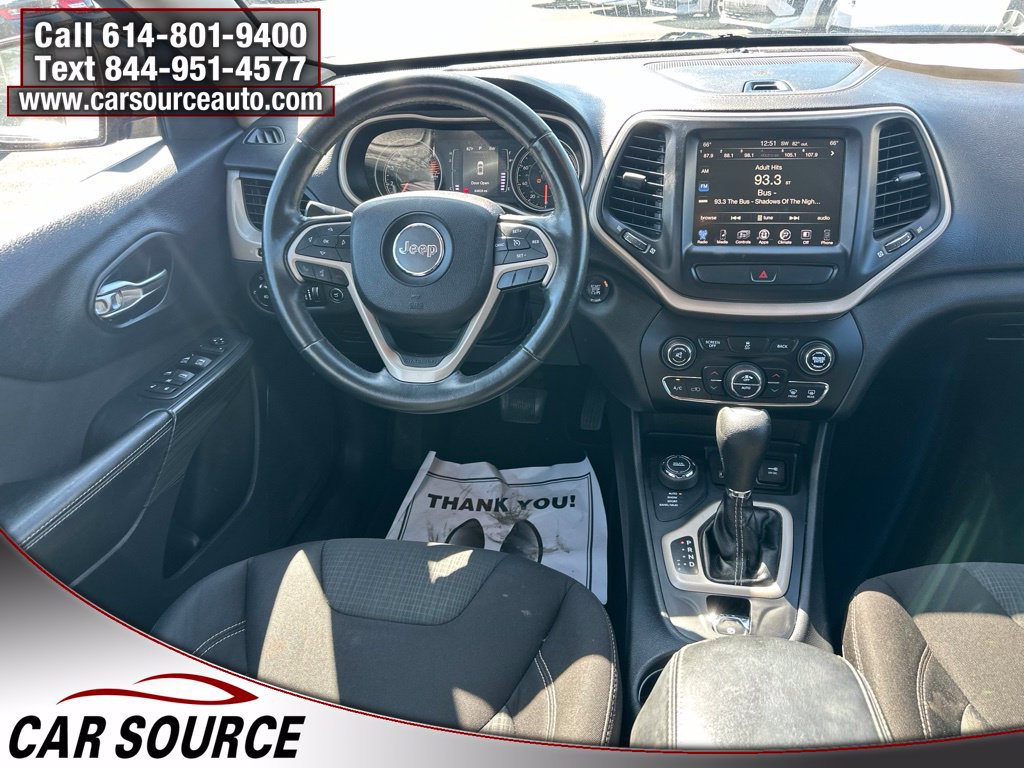 Used 2016 Jeep Cherokee Latitude w/ Comfort/Convenience Group AWD/4WD image 16