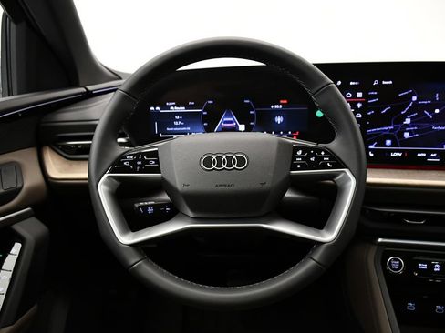 Used 2025 Audi Q5 Premium w/ Convenience Package AWD/4WD image 19