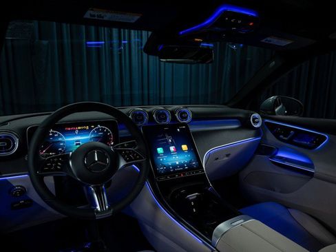 New 2026 Mercedes-Benz GLC 300 image 13