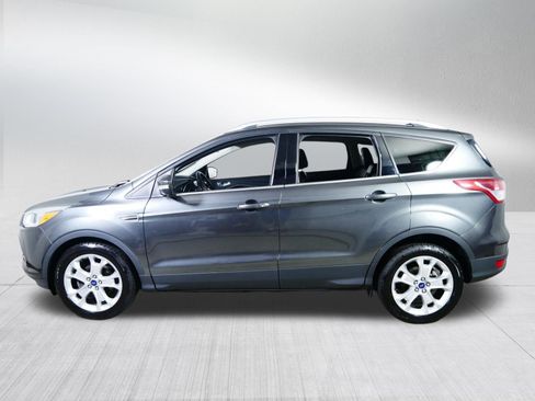 Used 2016 Ford Escape Titanium FWD image 4