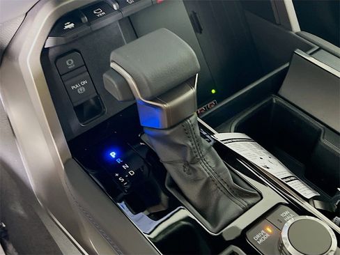 New 2026 Toyota Tundra Platinum image 15