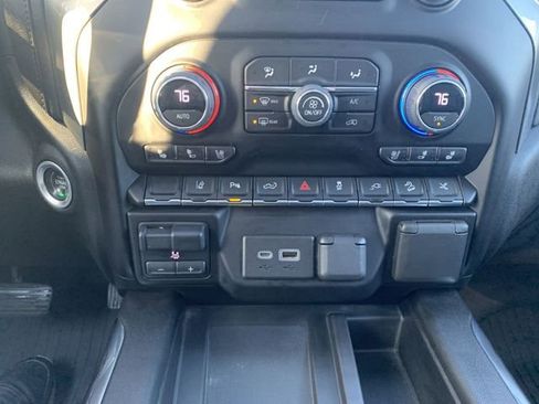 Certified 2023 Chevrolet Silverado 2500 LTZ w/ LTZ Premium Package image 18