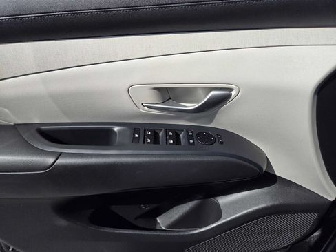Certified 2025 Hyundai Tucson SEL FWD image 22