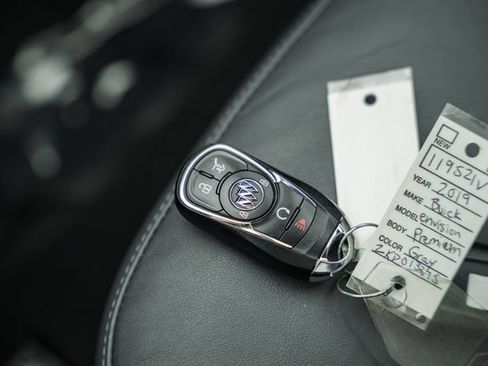 Used 2019 Buick Envision Premium AWD/4WD image 45