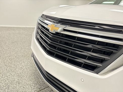 Used 2023 Chevrolet Equinox LT image 18