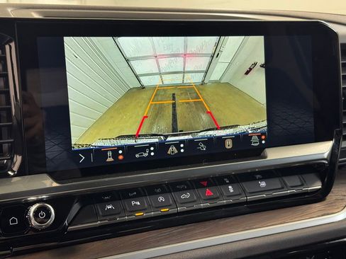 New 2026 GMC Sierra 1500 SLT w/ SLT Convenience Package image 38