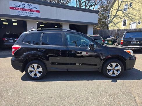 Used 2014 Subaru Forester 2.5i Premium w/ All-Weather Package AWD/4WD image 3