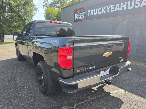 Used 2017 Chevrolet Silverado 1500 LT w/ All Star Edition AWD/4WD image 3