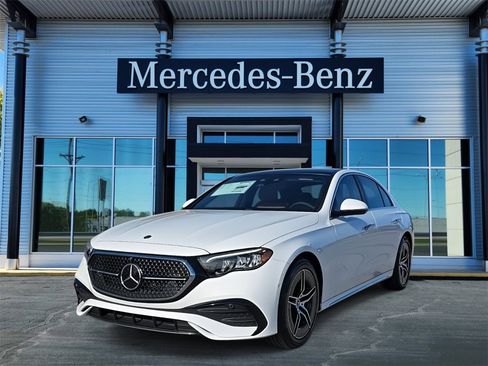 New 2026 Mercedes-Benz E 350 4MATIC image 3