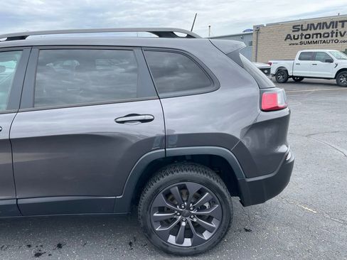 Used 2021 Jeep Cherokee Latitude Lux 80th Anniv w/ Quick Order Package 2YU 80th AWD/4WD image 28
