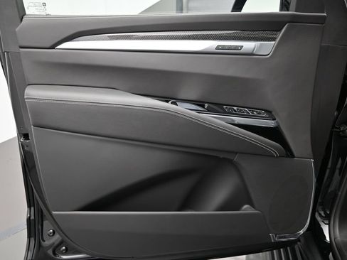 Used 2026 Cadillac Escalade V w/ LPO, Floor Liner Package AWD/4WD image 11