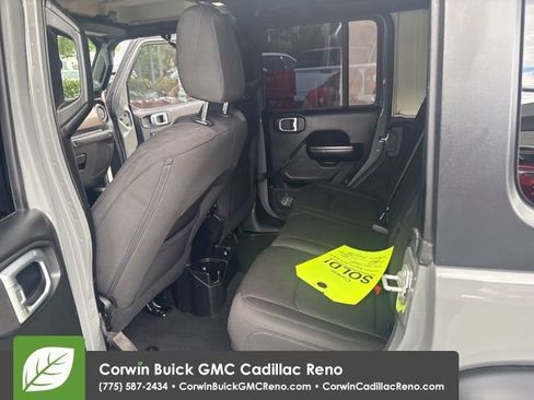 Used 2018 Jeep Wrangler Unlimited Sport S AWD/4WD image 24
