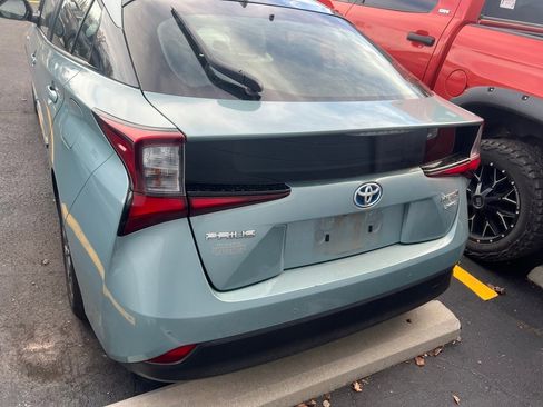 Certified 2021 Toyota Prius Limited w/ Premium Convenience Package image 10