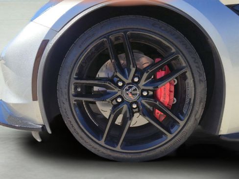 Used 2015 Chevrolet Corvette Stingray Coupe w/ 2LT Preferred Equipment Group RWD image 11