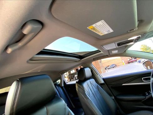 Used 2025 Acura Integra image 13