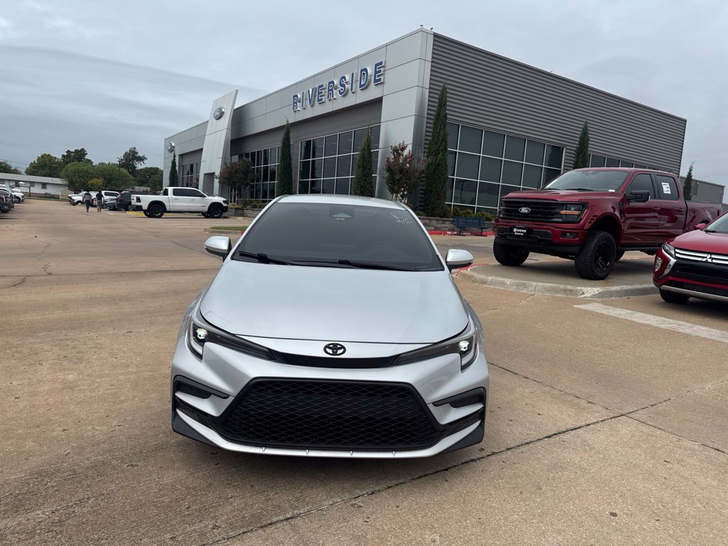 Used 2023 Toyota Corolla SE FWD image 8