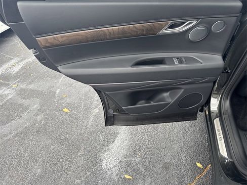 Used 2025 Genesis GV80 3.5T Advanced image 21