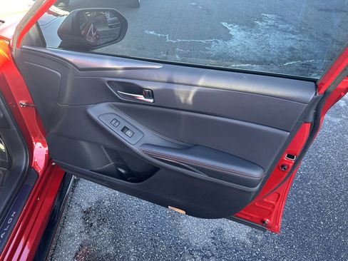Used 2020 Toyota Avalon TRD image 13