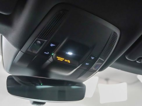 Certified 2021 Porsche Taycan 4S image 29