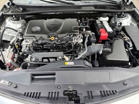 Used 2024 Toyota Camry SE FWD image 28
