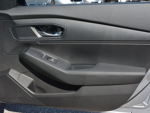 Used 2025 Honda Accord LX image 21