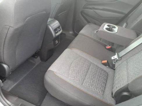 Used 2022 Chevrolet Equinox LT image 9