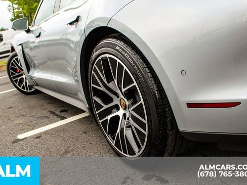 Used 2023 Porsche Taycan 4S w/ Performance Package image 15