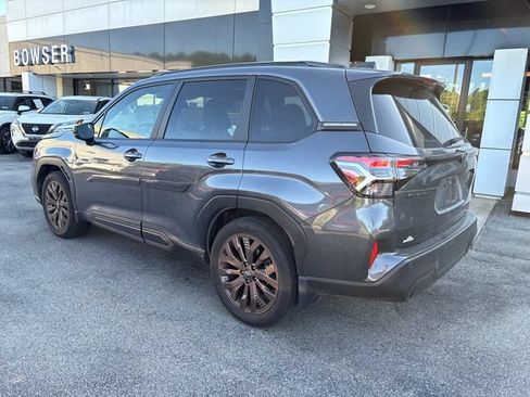 Used 2025 Subaru Forester Sport AWD/4WD image 3