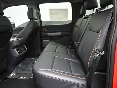 New 2026 Ford F250 Lariat w/ Black Appearance Package AWD/4WD image 28