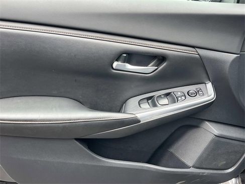 Used 2022 Nissan Sentra SR w/ Lighting Package image 24