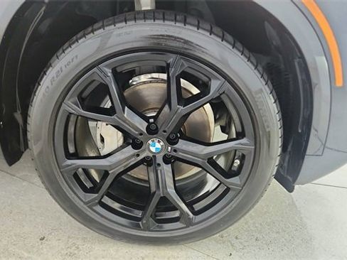 Used 2025 BMW X5 sDrive40i w/ M Sport Package image 63