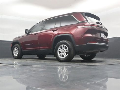 Used 2024 Jeep Grand Cherokee Laredo w/ Trailer Tow Package image 42