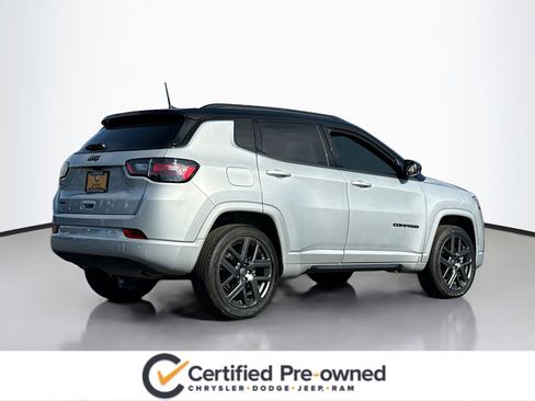 Certified 2024 Jeep Compass Limited w/ High Altitude Package image 2