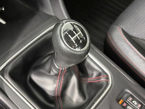 Used 2018 Subaru Impreza 2.0i Sport image 24