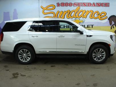 Used 2021 GMC Yukon SLT w/ SLT Luxury Package