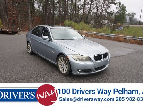 Used 2011 BMW 328i Sedan image 1